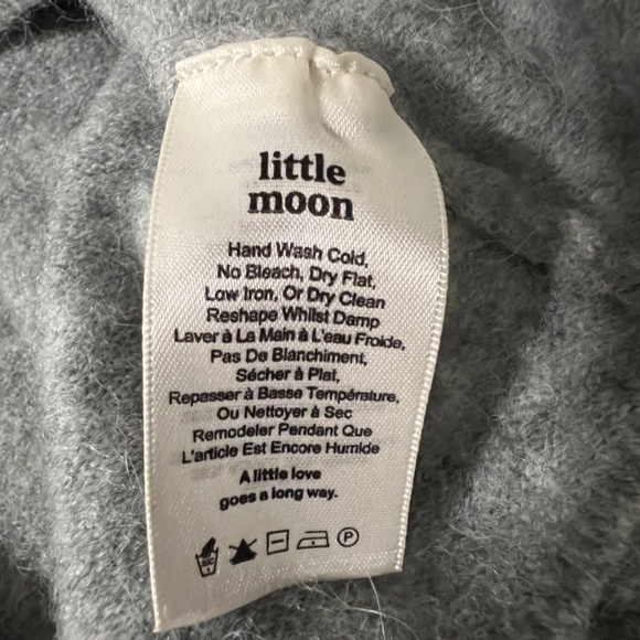 Aritzia Little Moon, Puff Sleeve Sweater, Size XS - Picture 10 of 11